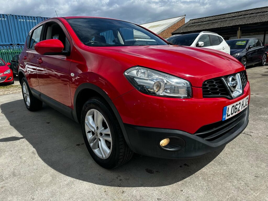 Nissan Qashqai 1.6 Acenta Cvt 2Wd Euro 5 Red #5