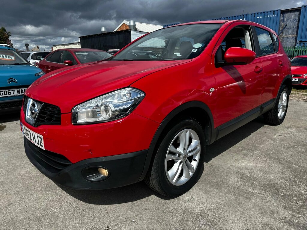 Nissan Qashqai 1.6 Acenta Cvt 2Wd Euro 5 Red #6