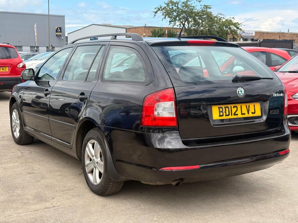Skoda Octavia 1.2 Tsi Se Euro 5 Black #6