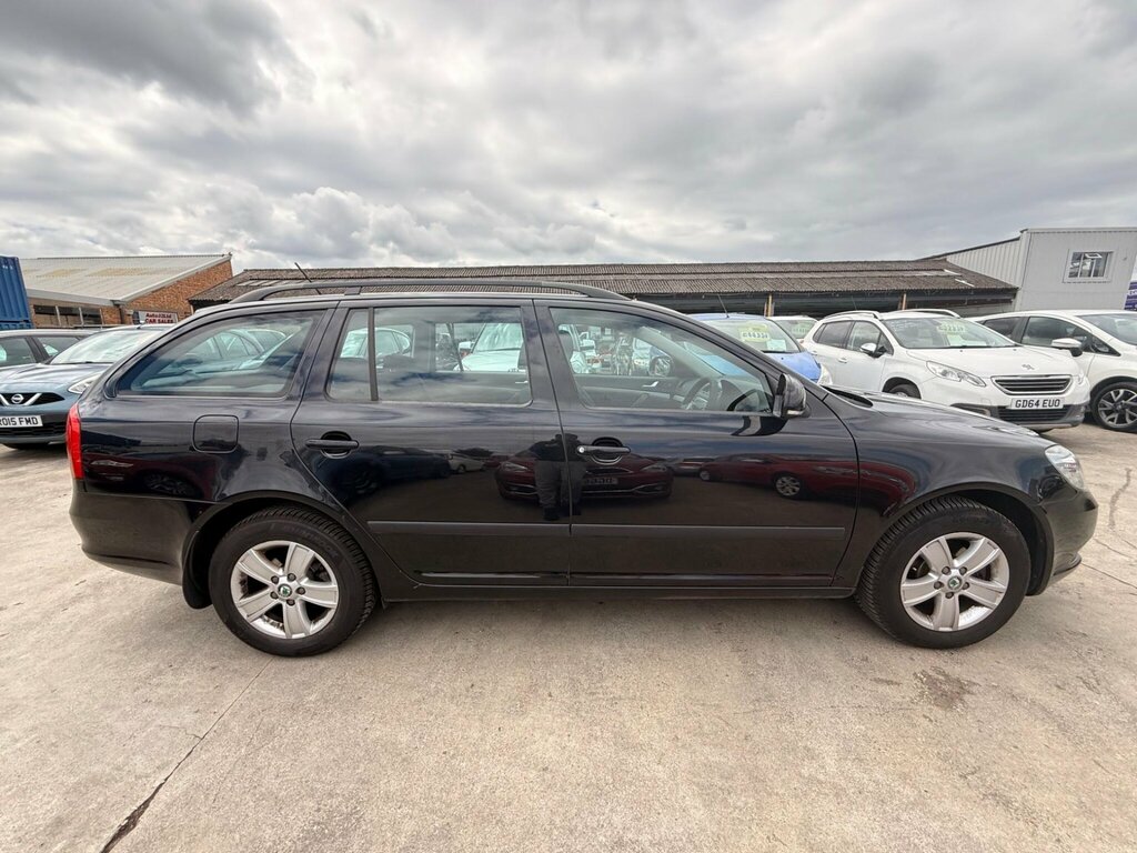 Skoda Octavia 1.2 Tsi Se Euro 5 Black #3