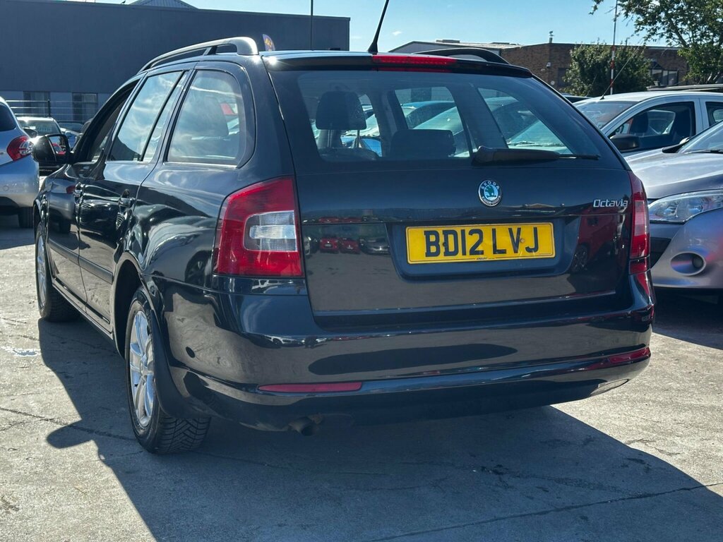 Skoda Octavia 1.2 Tsi Se Euro 5 Black #6