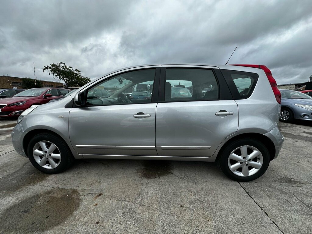 Nissan Note Hatchback 1.4 16V Acenta Euro 4 200808 Red #11