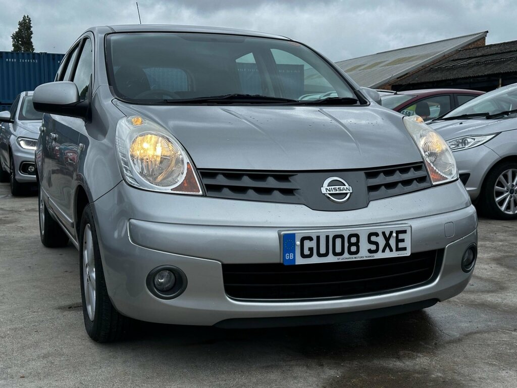 Nissan Note Hatchback 1.4 16V Acenta Euro 4 200808 Red #1
