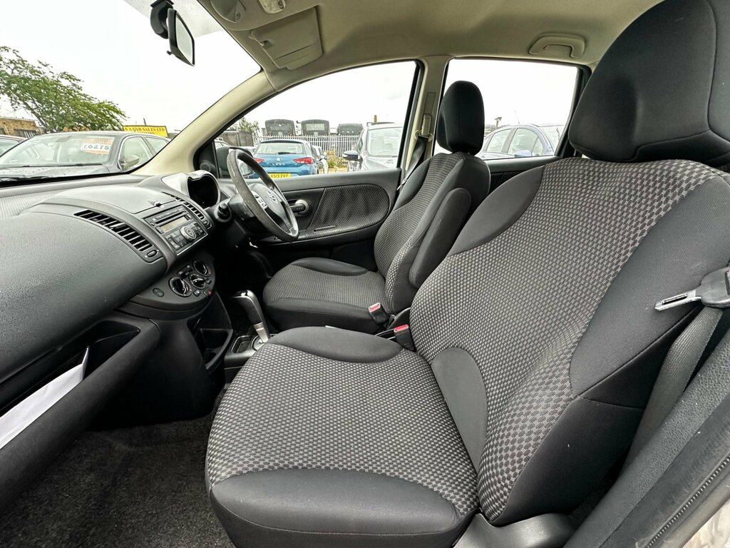 Nissan Note Hatchback 1.4 16V Acenta Euro 4 200808 Red #19