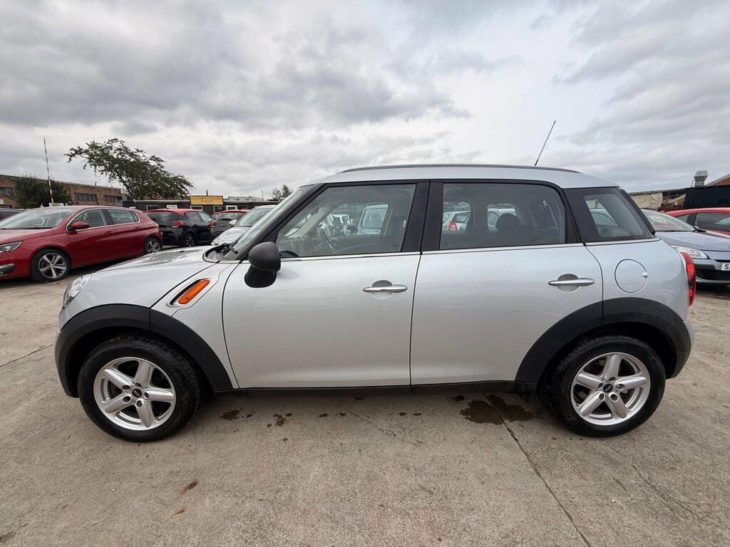 Mini Countryman 2L Cooper D White #8