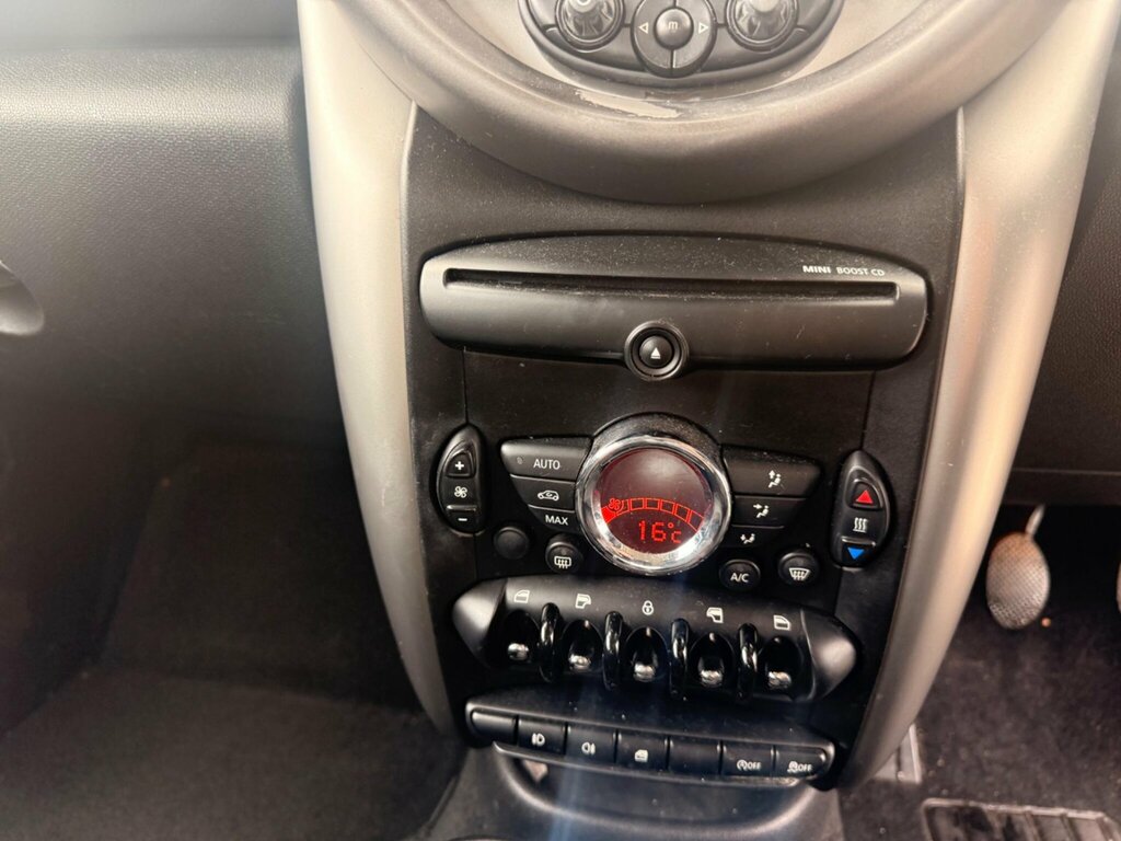 Mini Countryman 2L Cooper D White #19