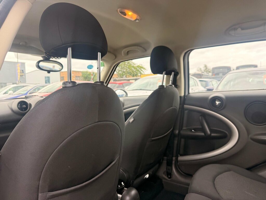 Mini Countryman 2L Cooper D White #15