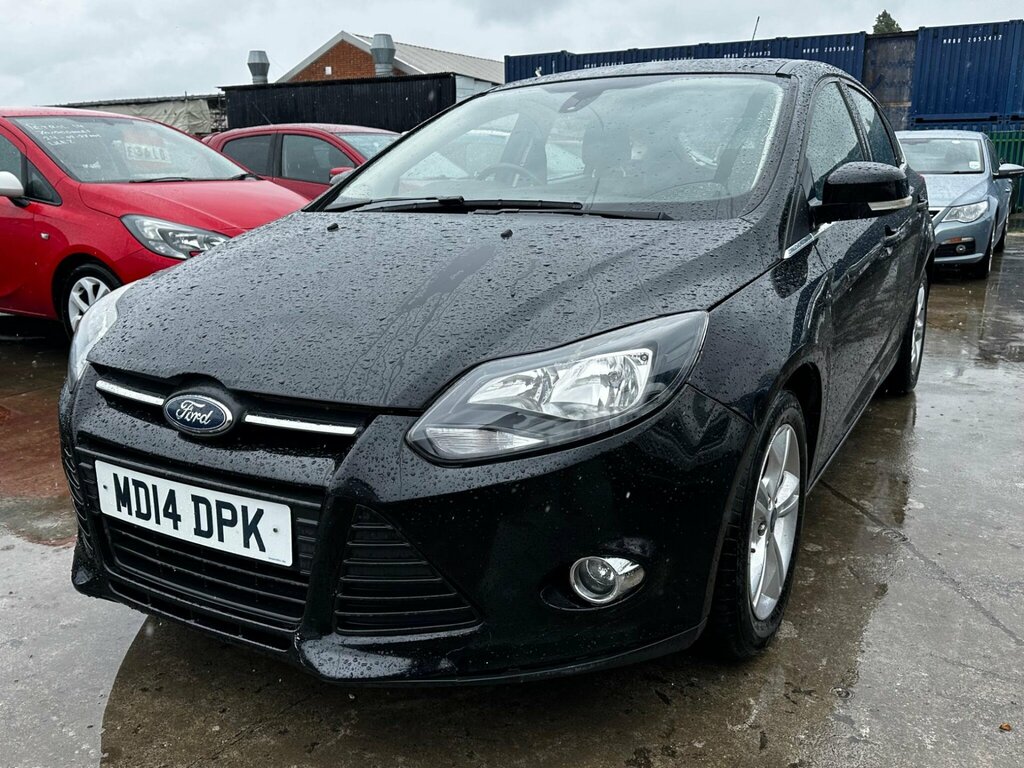 Ford Focus 1.6 Zetec Powershift Euro 5 MD14DPK Black #2