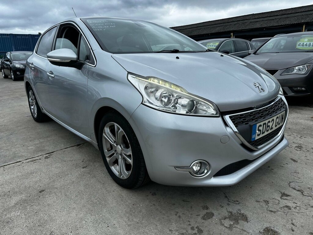 Peugeot 208 Active Blue #3