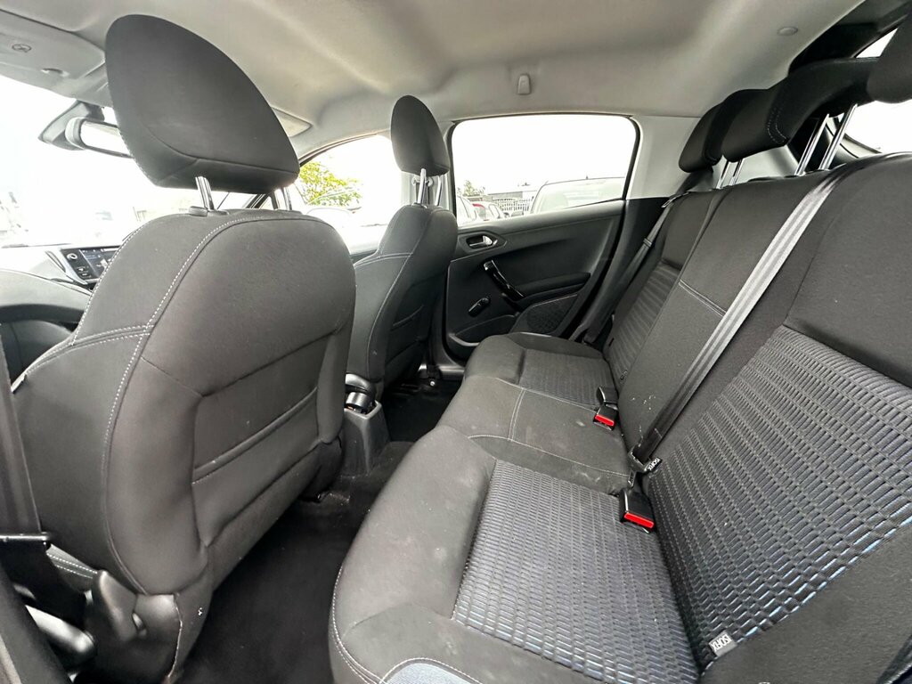Peugeot 208 Active Blue #25