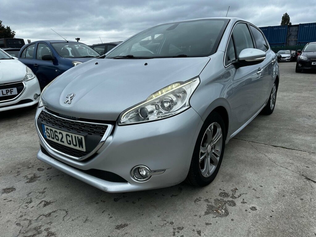 Peugeot 208 Active Blue #4