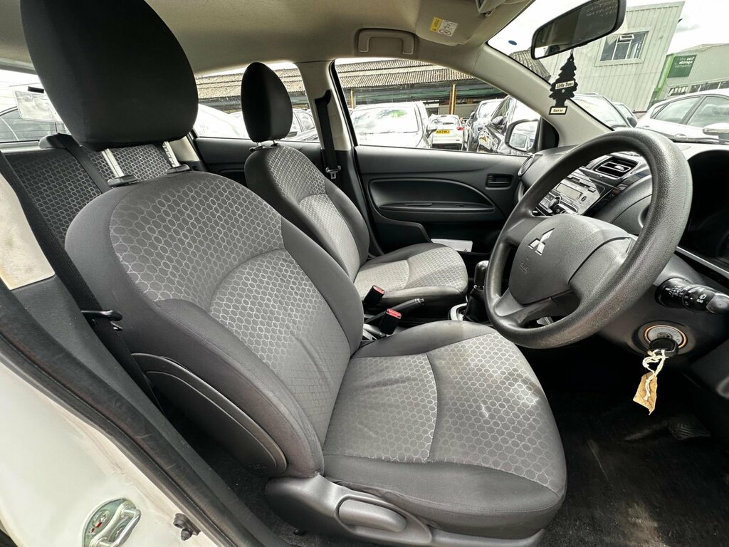 Mitsubishi Mirage 1.0 1 Grey #17