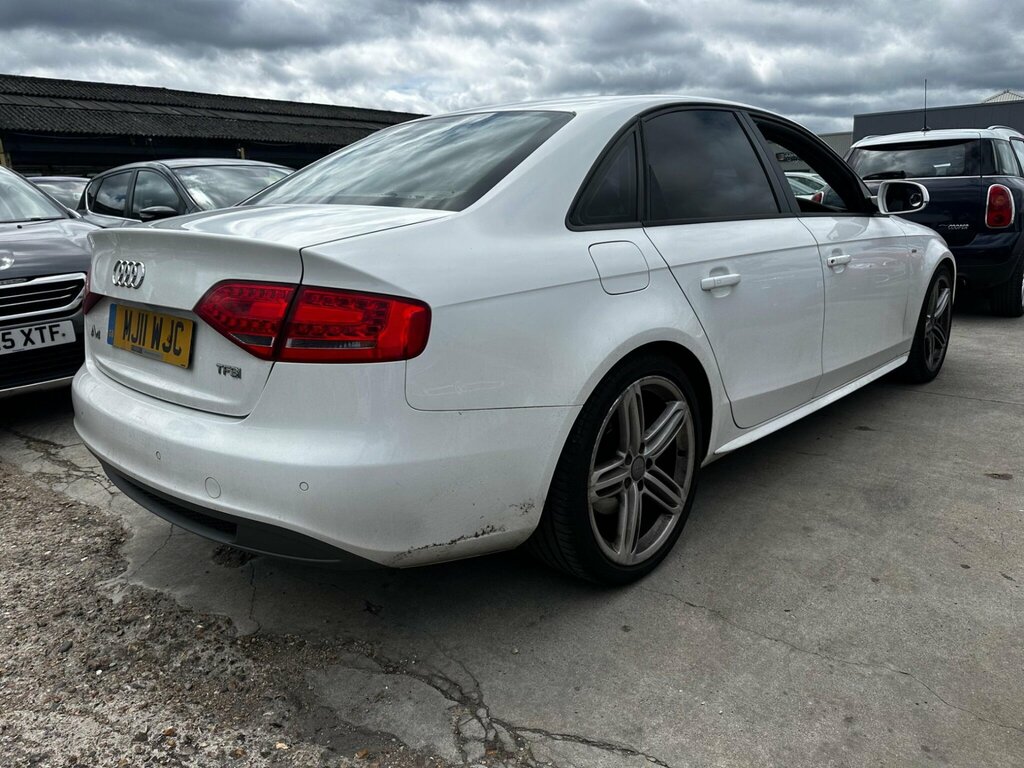 Audi A4 1.8 Tfsi Black Edition Multitronic Euro 5 White #3