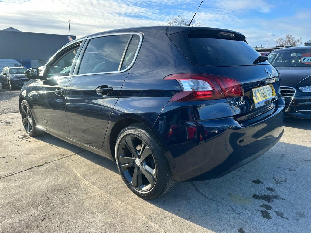 Peugeot 308 1.2 Puretech Allure Red #8