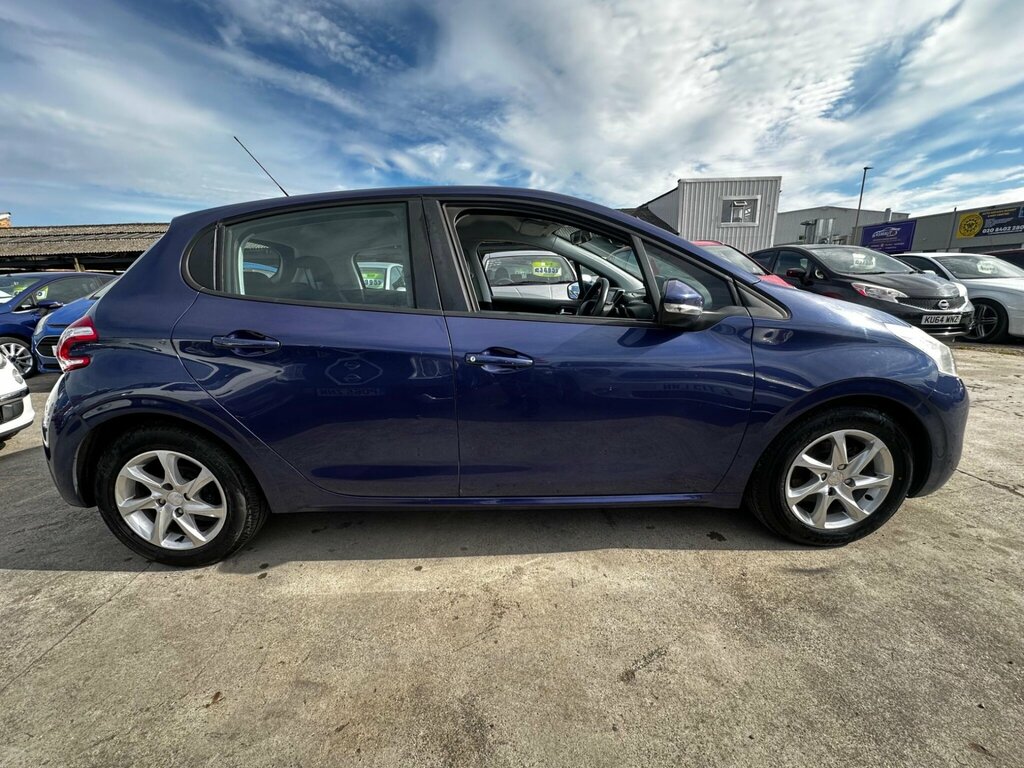 Peugeot 208 1.4 Hdi Active Silver #10