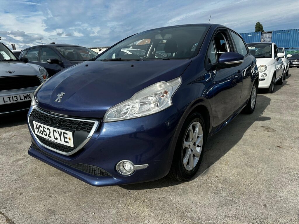Peugeot 208 1.2 Vti Active Euro 5 Blue #4