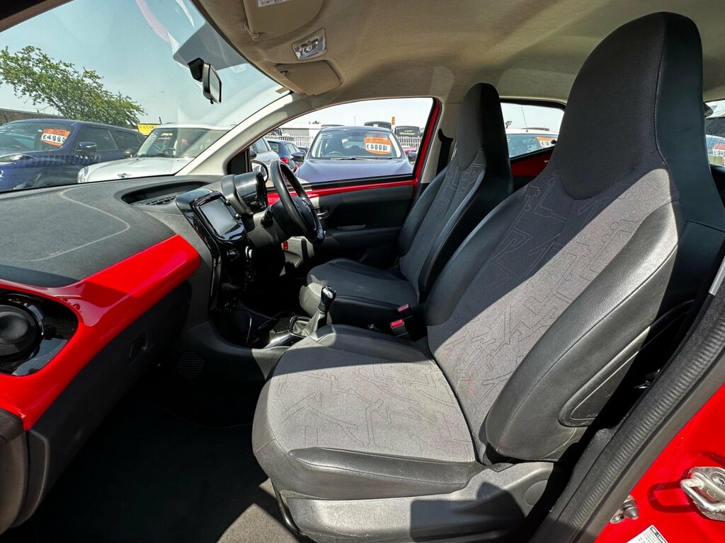 Toyota Aygo Hatchback Grey #21