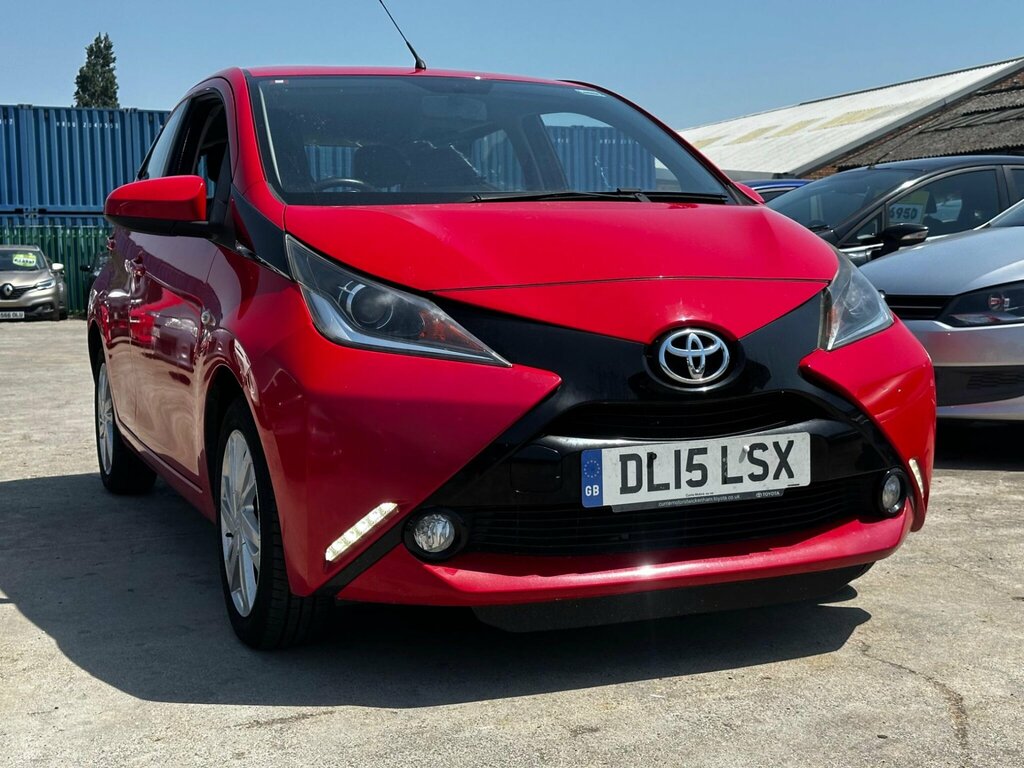 Toyota Aygo 1.0 Vvt-i X-pression X-wave Euro 5 Euro 5 Red
