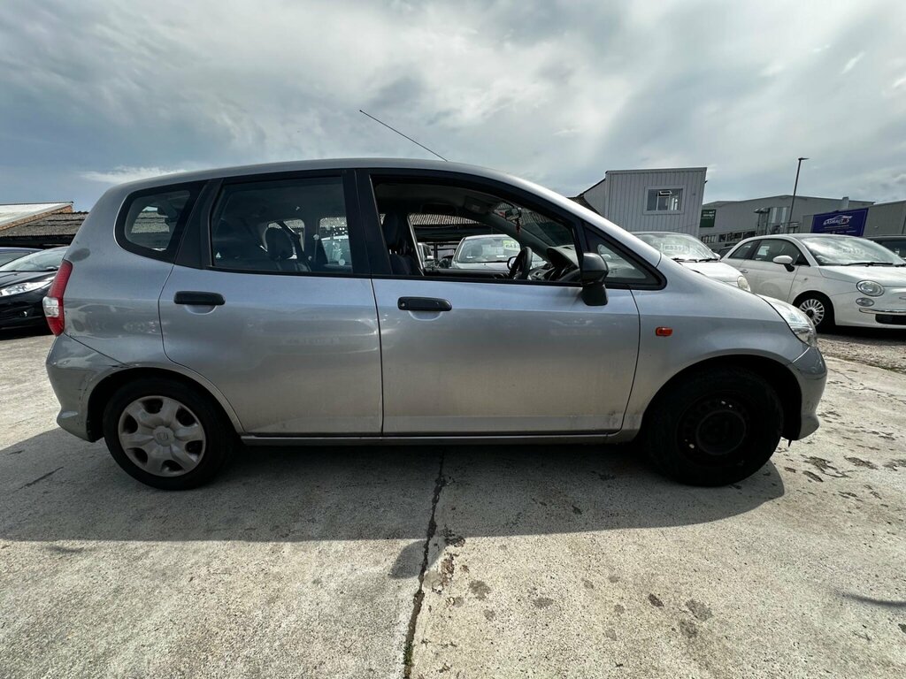 Honda Jazz 1.4 I-dsi Se Cvt-7 Silver #9