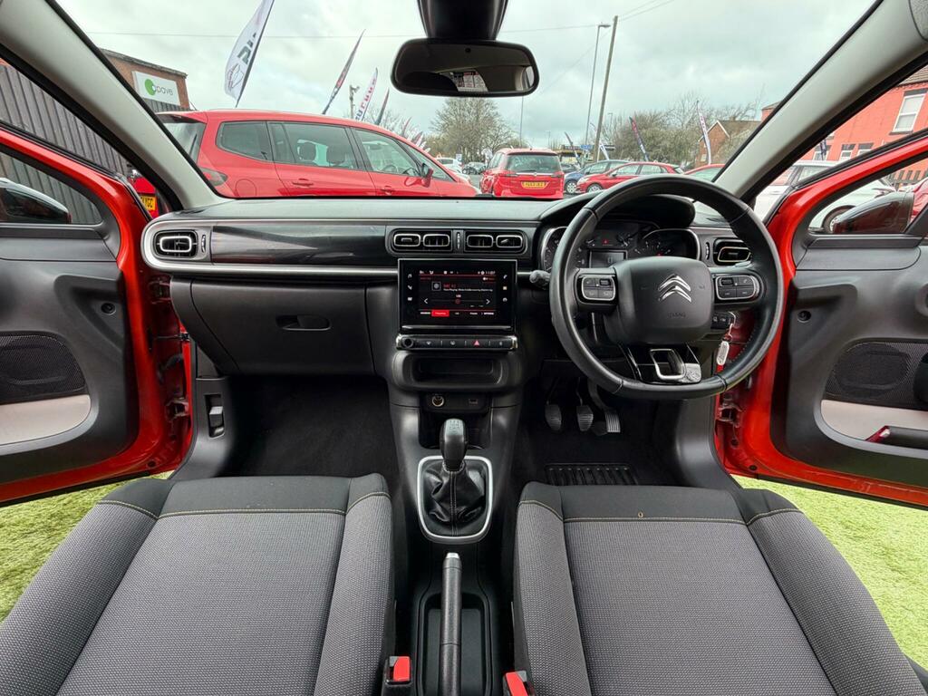 Citroen C3 1.2 Puretech Flair Hatchback Eur AU69VHN Orange #2