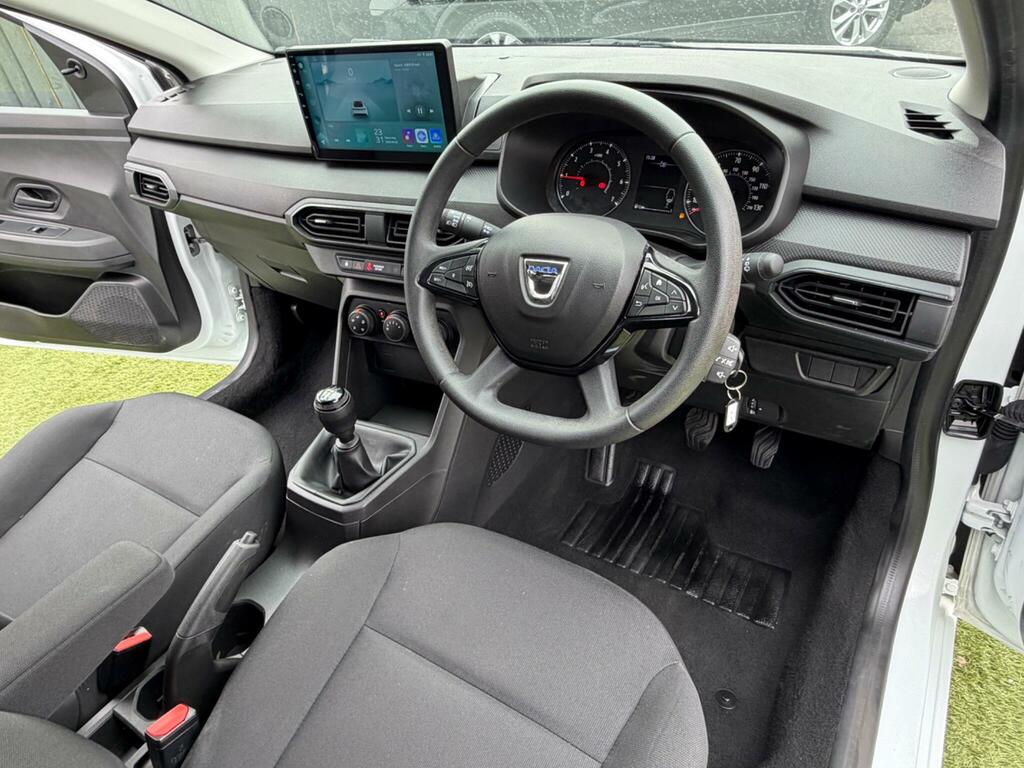 Dacia Sandero 1.0 Sce Essential Hatchback Euro YP71HNL White #3