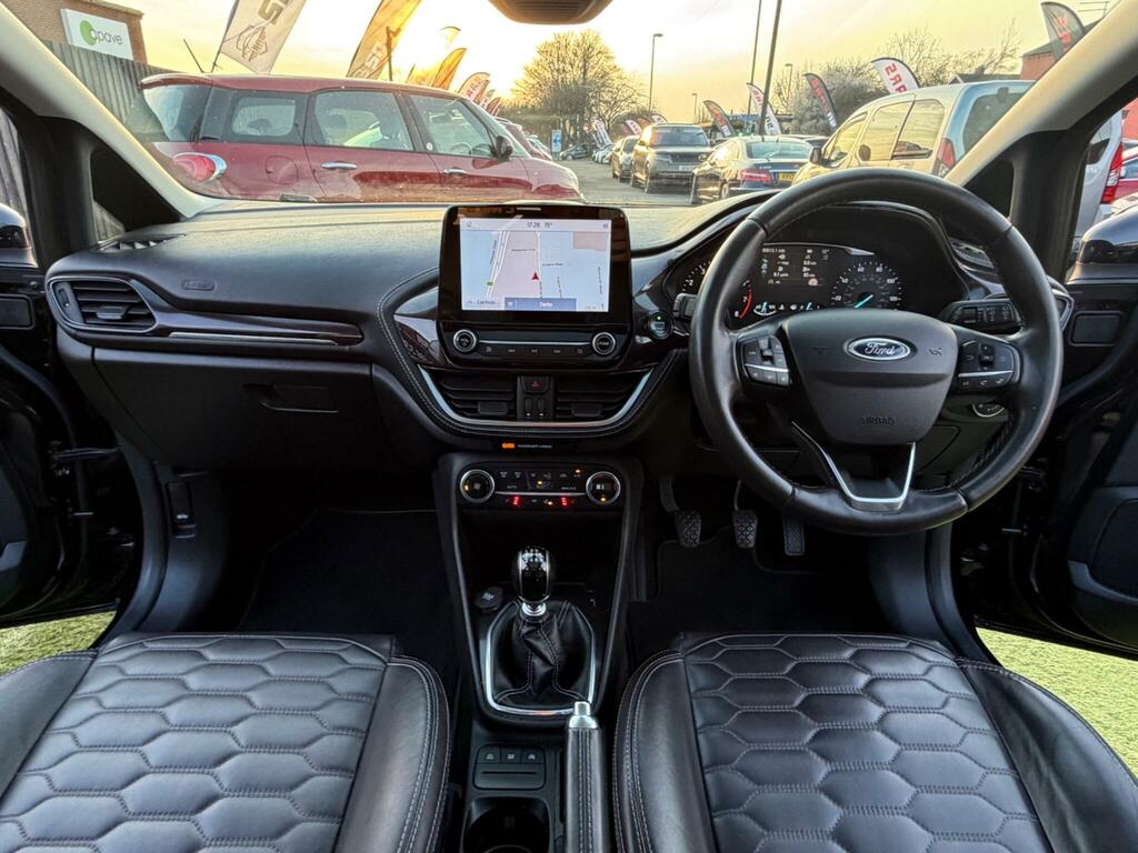 Ford Fiesta 1.0T Ecoboost Gpf Vignale Hatchback Man FA19ETR Black #2