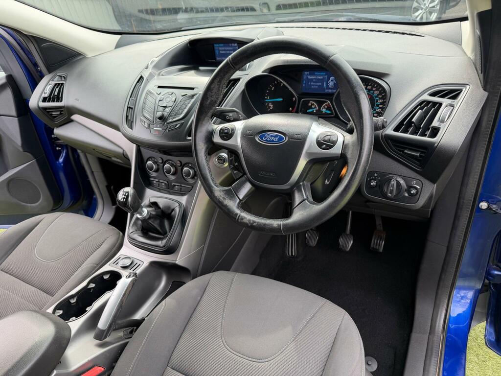 Ford Kuga 2.0 Tdci Zetec Suv 2Wd Euro 6 S KU16EYT Blue #2