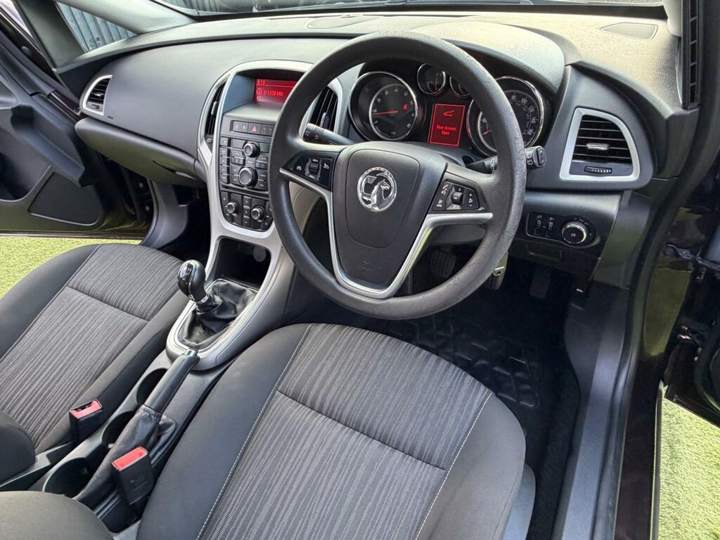Vauxhall Astra 1.6 16V Exclusiv Hatchback Euro Brown #3