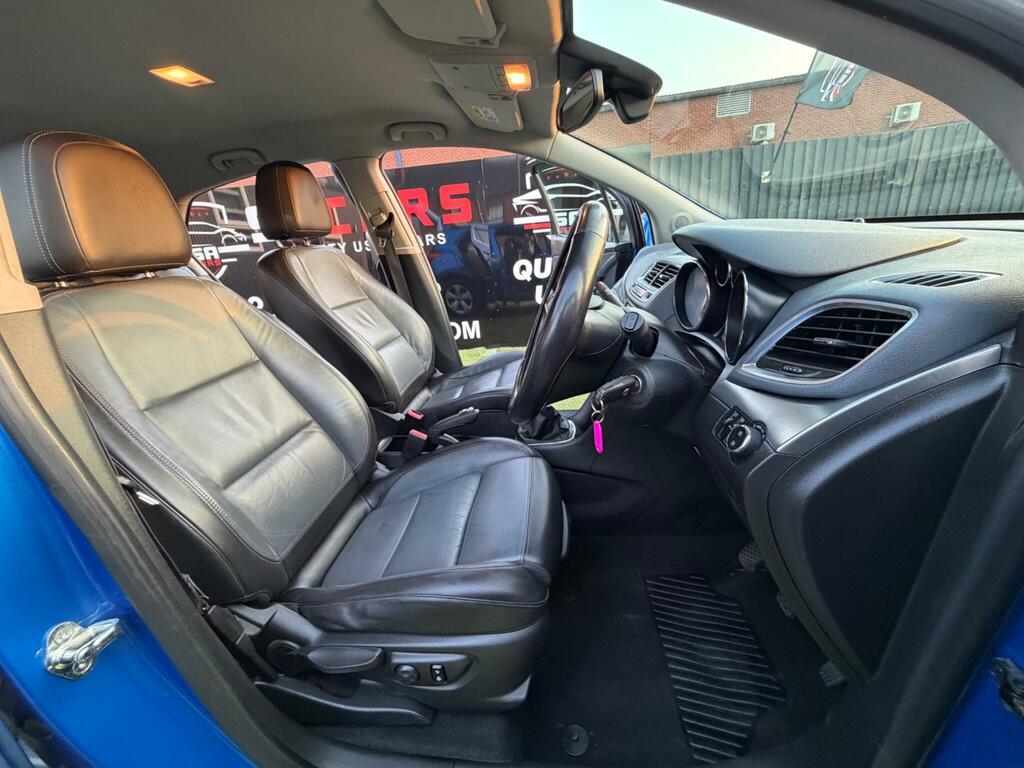 Vauxhall Mokka White #27