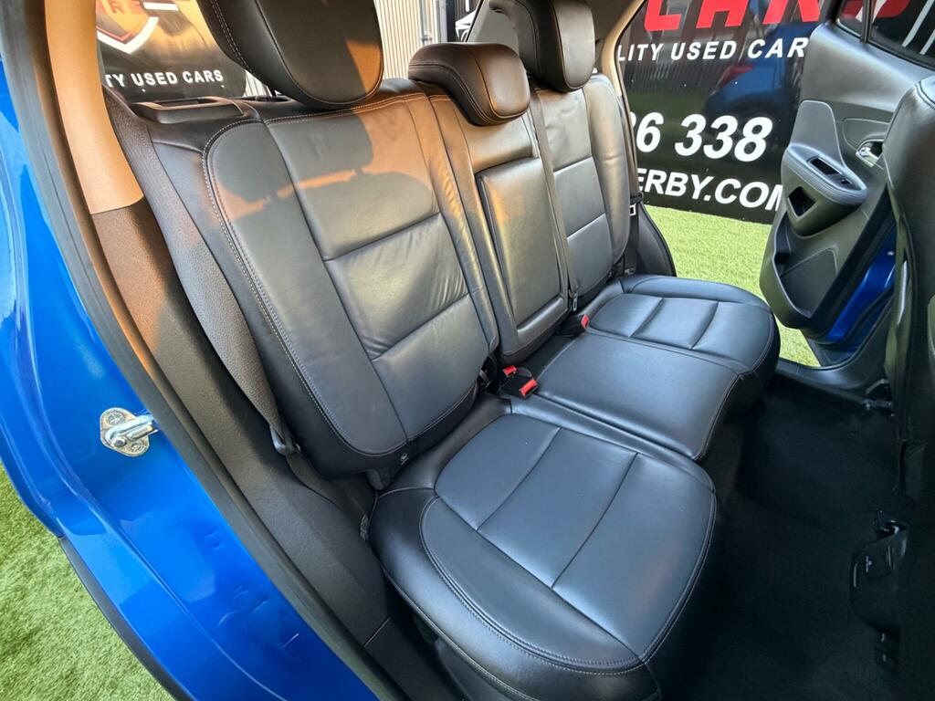 Vauxhall Mokka White #34
