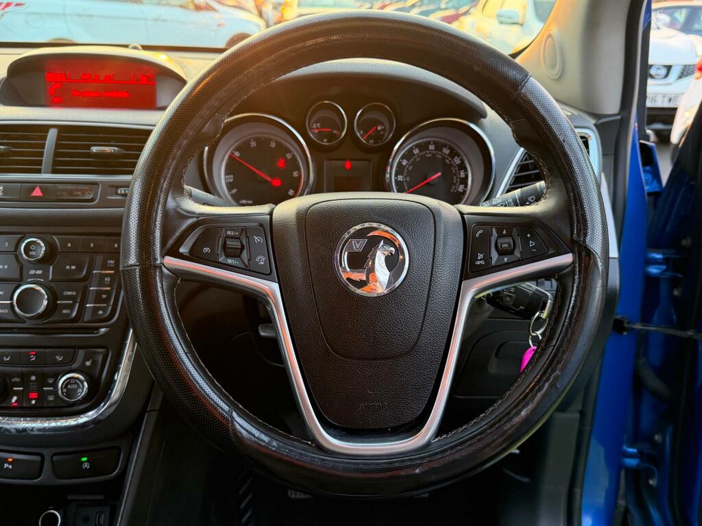 Vauxhall Mokka White #18