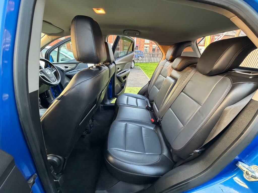 Vauxhall Mokka White #32