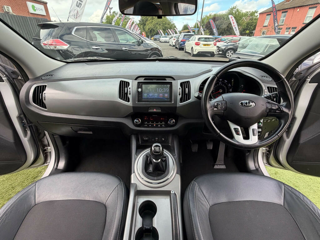 Kia Sportage 1.7 Crdi Ecodynamics 2 Suv 2Wd E Silver #2