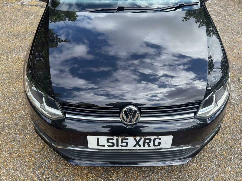 Volkswagen Polo 1.2 Tsi Bluemotion Tech Black #5