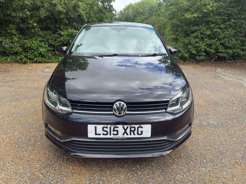 Volkswagen Polo 1.2 Tsi Bluemotion Tech Black #3