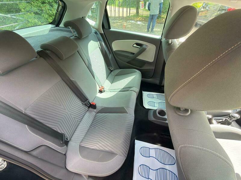 Volkswagen Polo 1.0 Se White #29