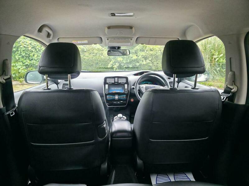 Nissan Leaf Tekna Black #56