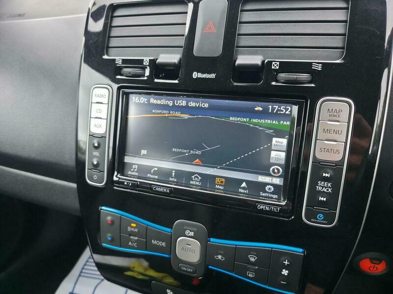 Nissan Leaf Tekna Black #45