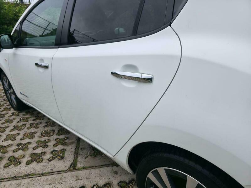 Nissan Leaf Tekna Black #15
