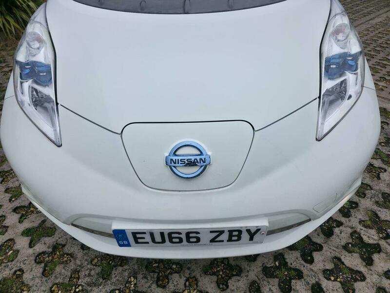 Nissan Leaf 24Kwh Tekna White #5