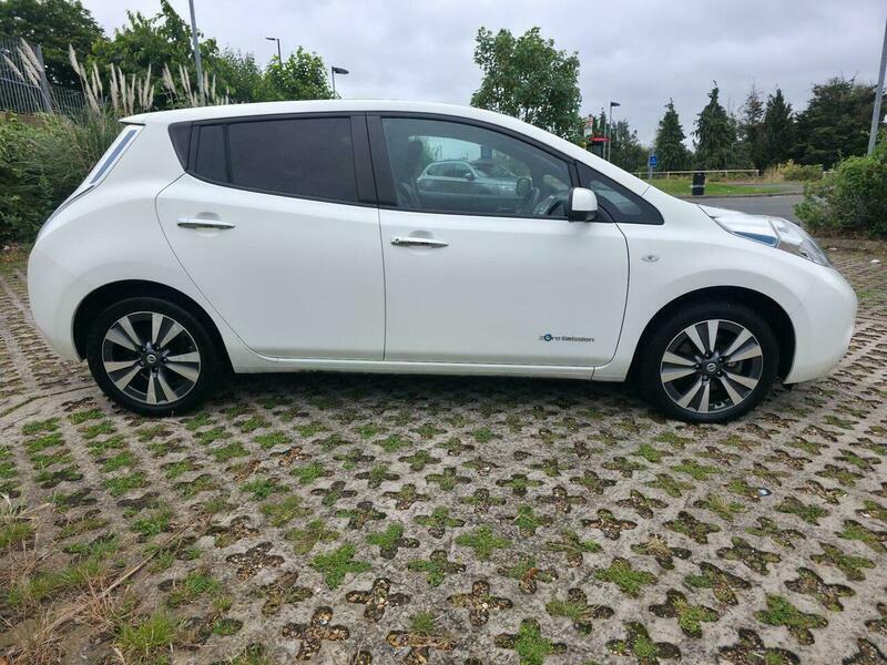 Nissan Leaf 24Kwh Tekna White #6