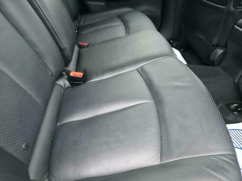 Nissan Leaf Tekna Black #35