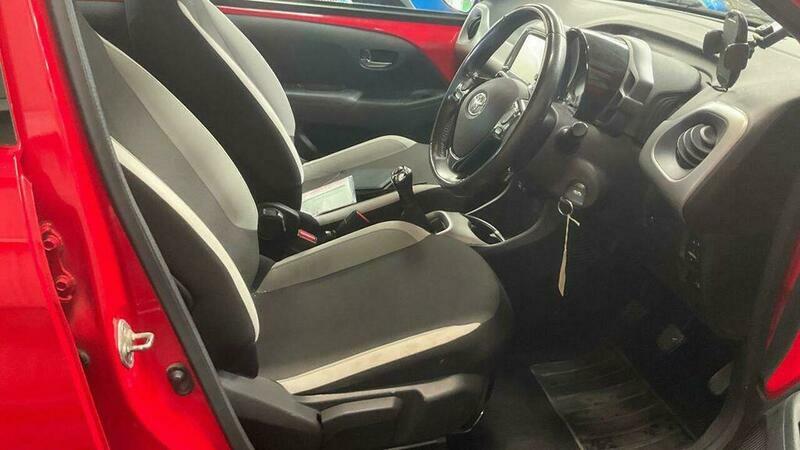 Toyota Aygo Hatchback Grey #9