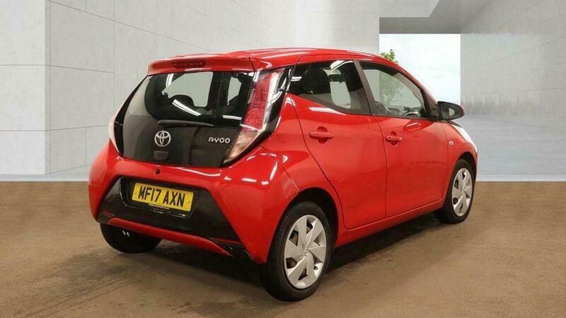 Toyota Aygo Hatchback Grey #8