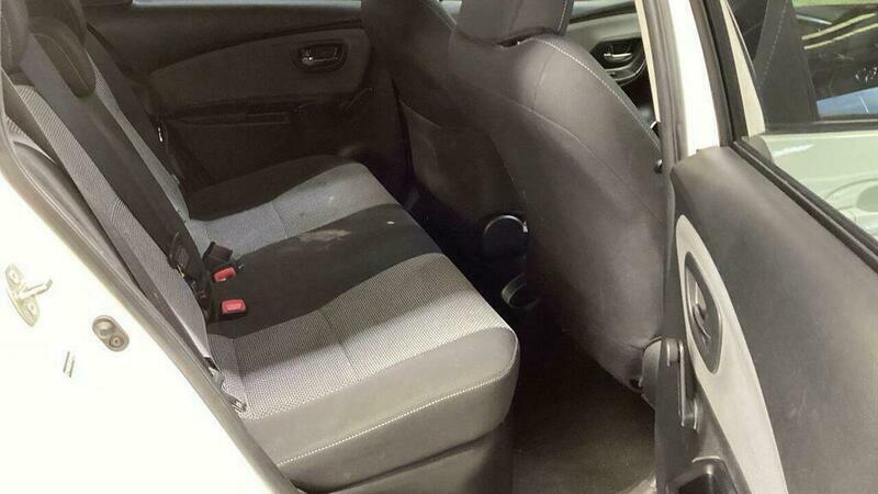 Toyota Yaris Hatchback Red #11