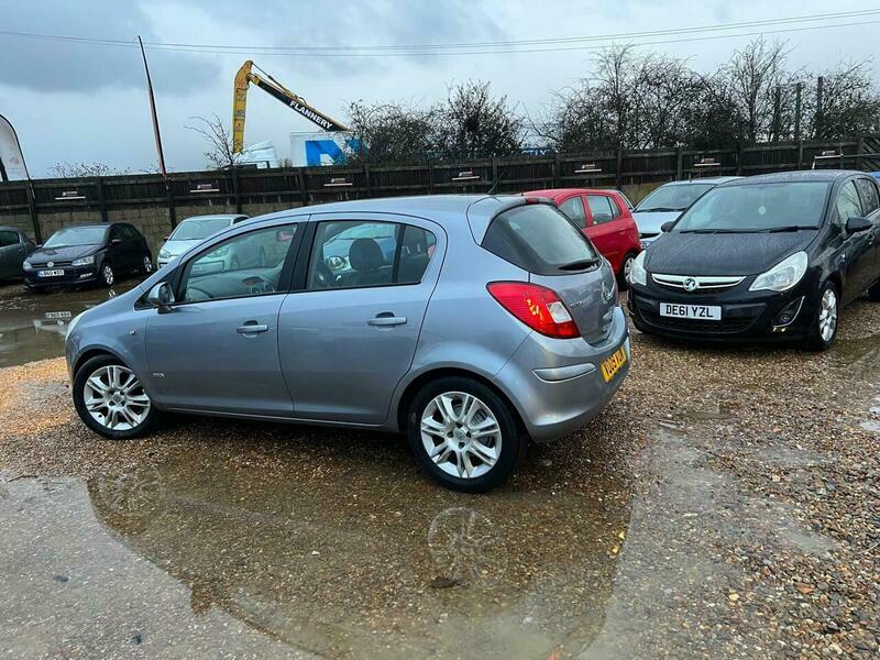 Vauxhall Corsa 1.4I 16V Design Silver #2