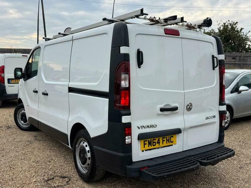 Vauxhall Vivaro 1.6 Cdti 2900 Ecoflex FM64FHC White #5
