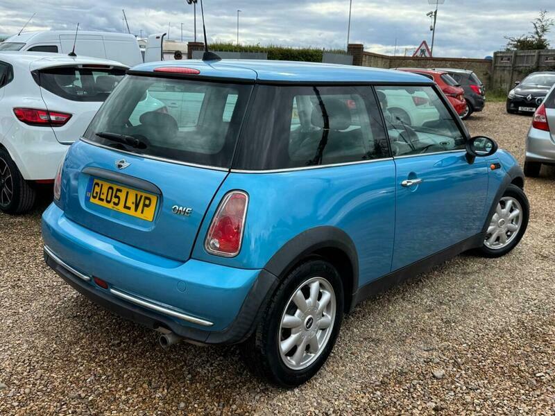 Mini Hatch 1.6 One Cvt Euro Blue #3