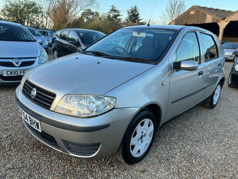 Fiat Punto 1.2 Dynamic Hatchback Grey