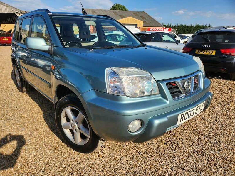Nissan X-Trail Se Green #17